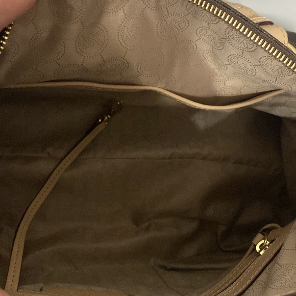 brown and tan michael kors bag - Picture 7 of 8